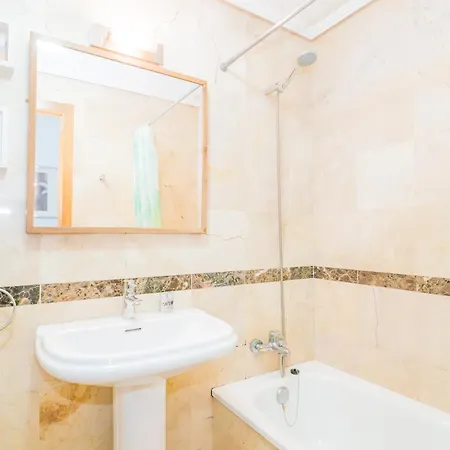Apartment Ybh Luis Taboada 13, 2e