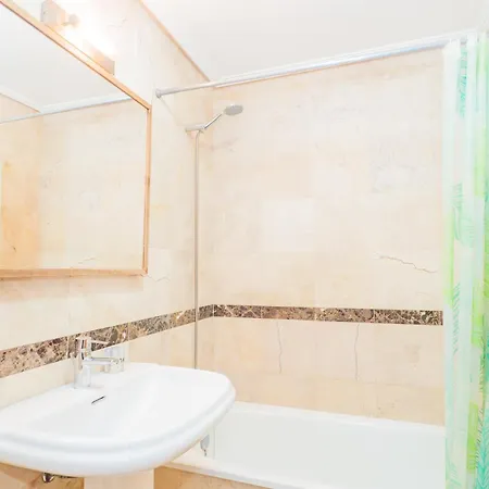 Ybh Luis Taboada 13, 2e * Vigo